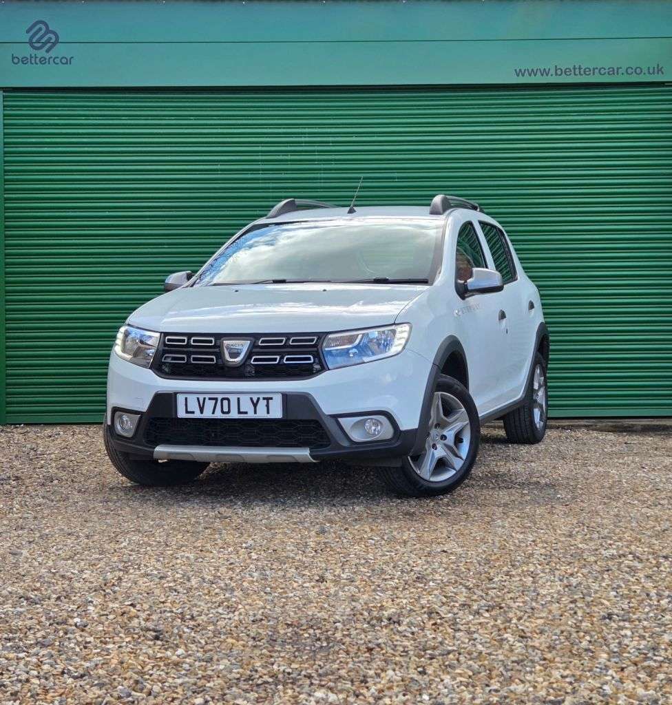 A 2020 DACIA SANDERO STEPWAY 0.9 TCe Comfort Hatchback 5dr Petrol Manual Euro 6 (s/s) (90 ps) JUST SERVI A 2020 DACIA SANDERO STEPWAY 0.9 TCe Comfort Hatchback 5dr Petrol Manual Euro 6 (s/s) (90 ps) JUST SERVI