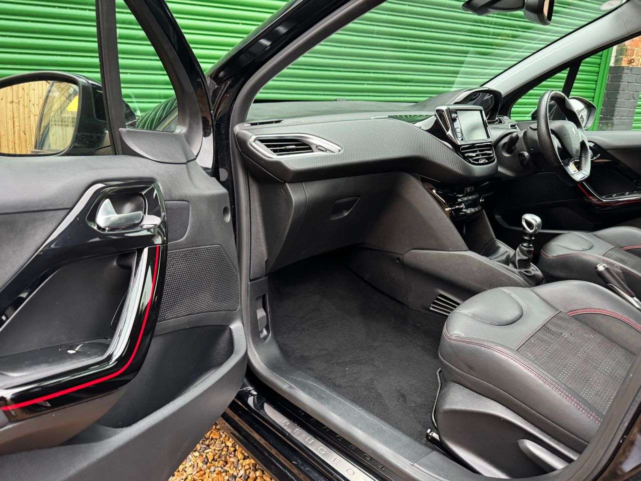 2018 PEUGEOT 208 2018 PEUGEOT 208