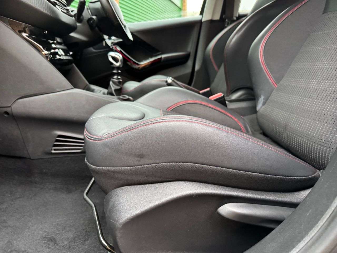 2018 PEUGEOT 208 2018 PEUGEOT 208