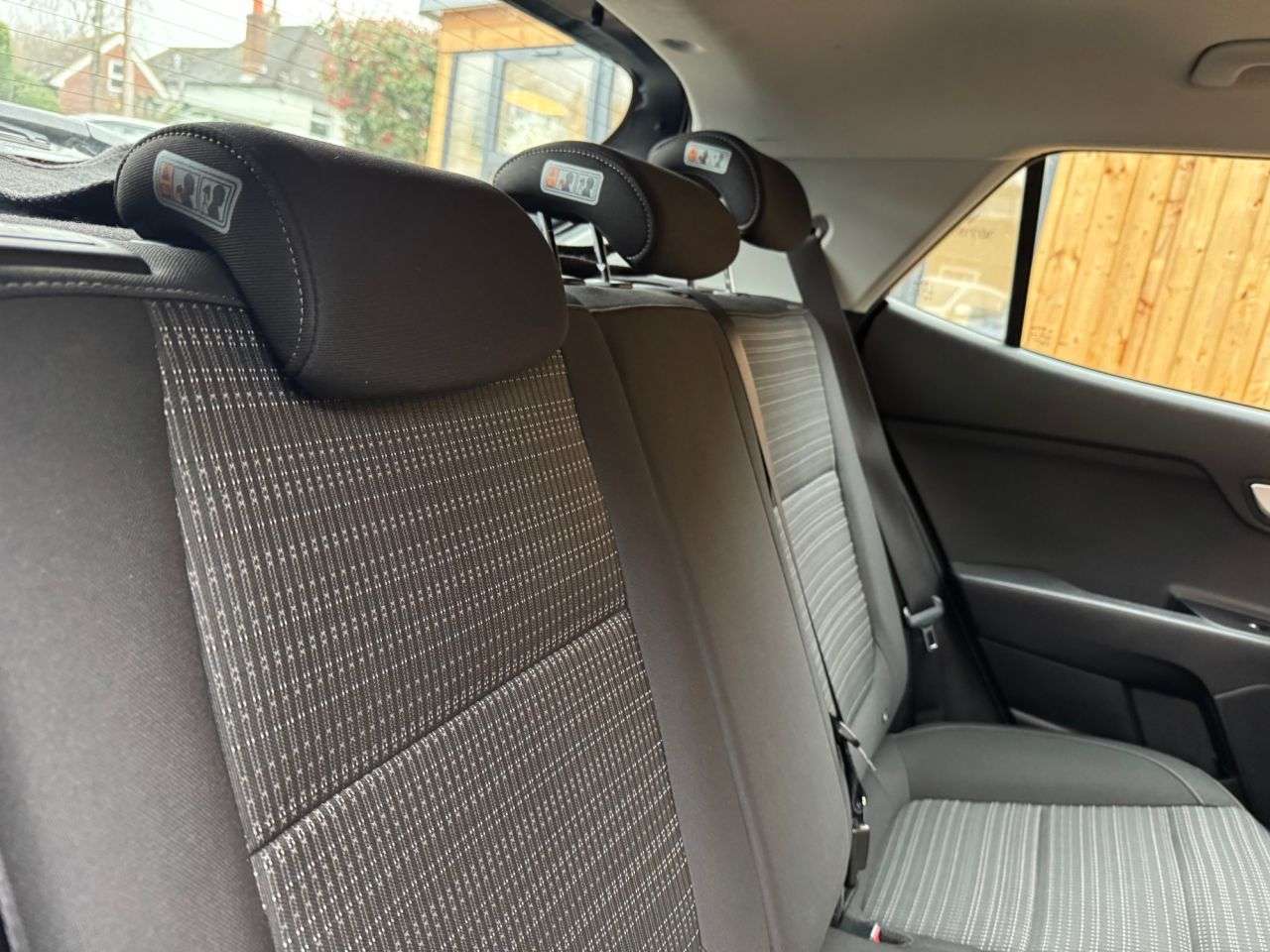 2018 KIA STONIC 2018 KIA STONIC