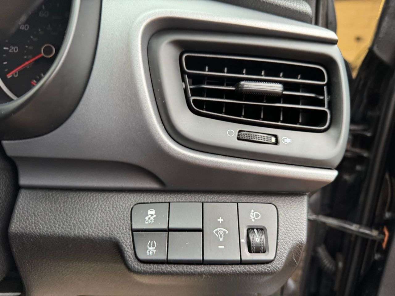 2018 KIA STONIC 2018 KIA STONIC