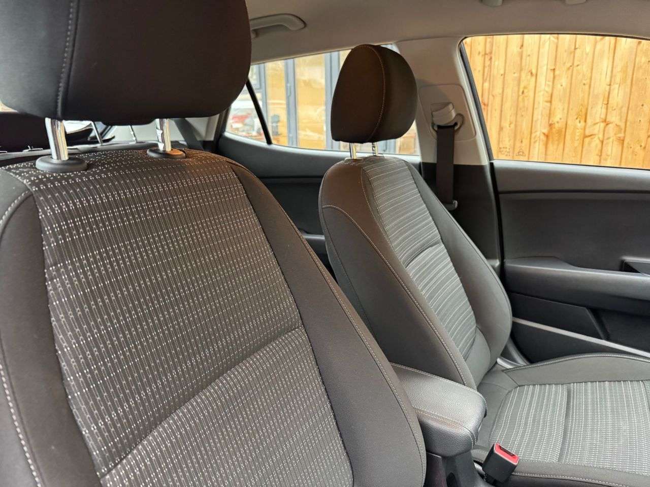 2018 KIA STONIC 2018 KIA STONIC