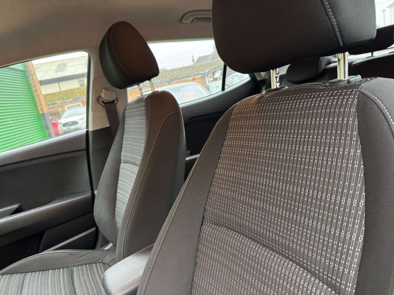 2018 KIA STONIC 2018 KIA STONIC