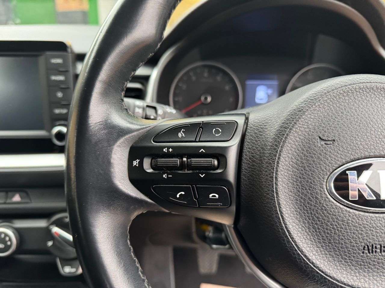 2018 KIA STONIC 2018 KIA STONIC