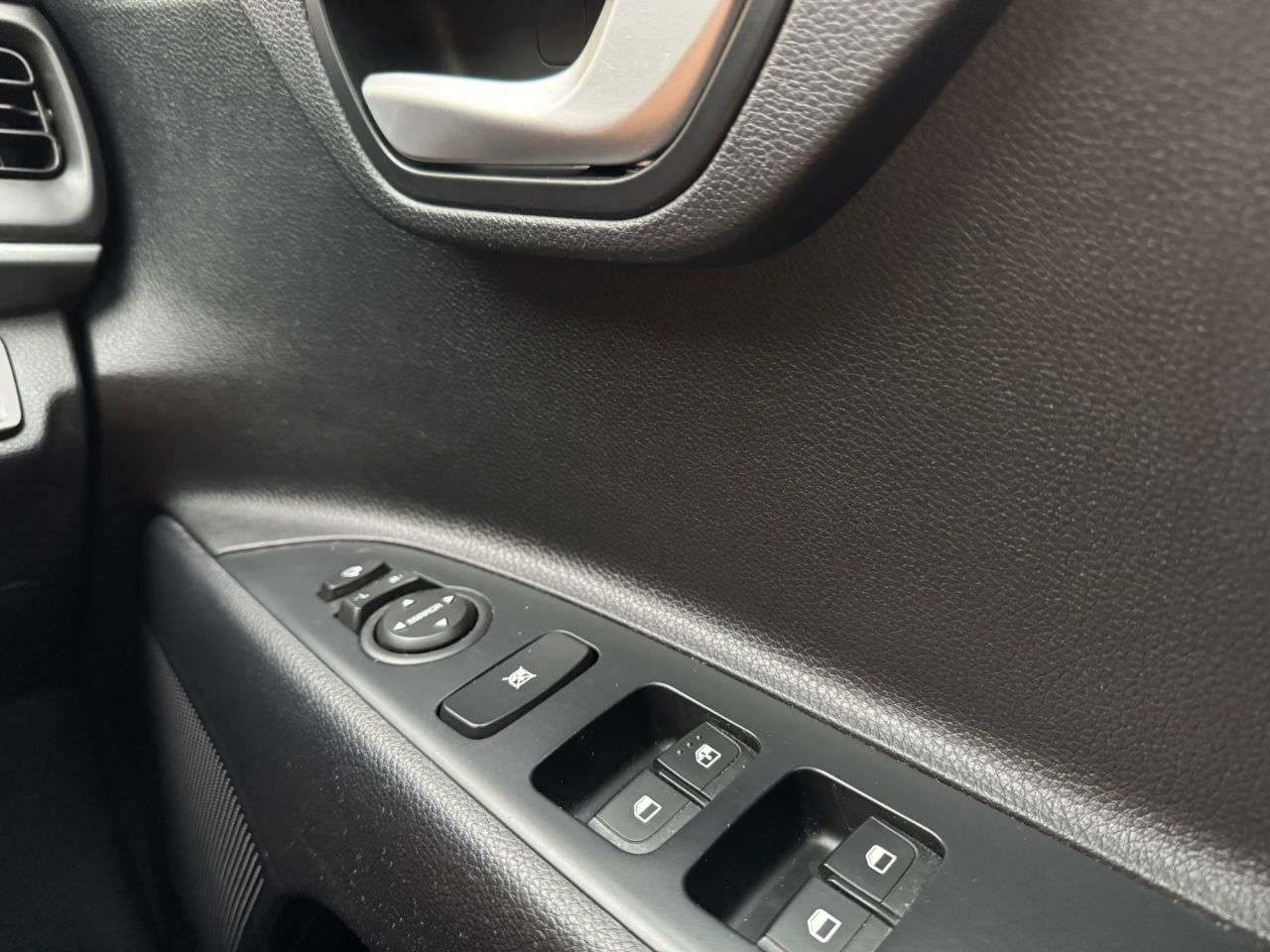 2018 KIA STONIC 2018 KIA STONIC