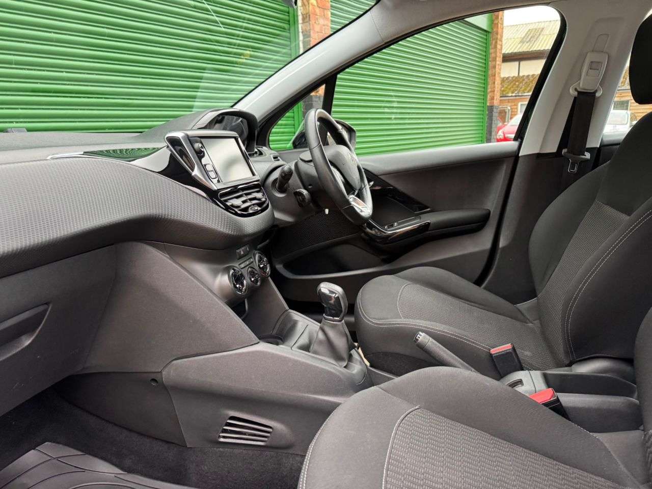 2018 PEUGEOT 208 2018 PEUGEOT 208