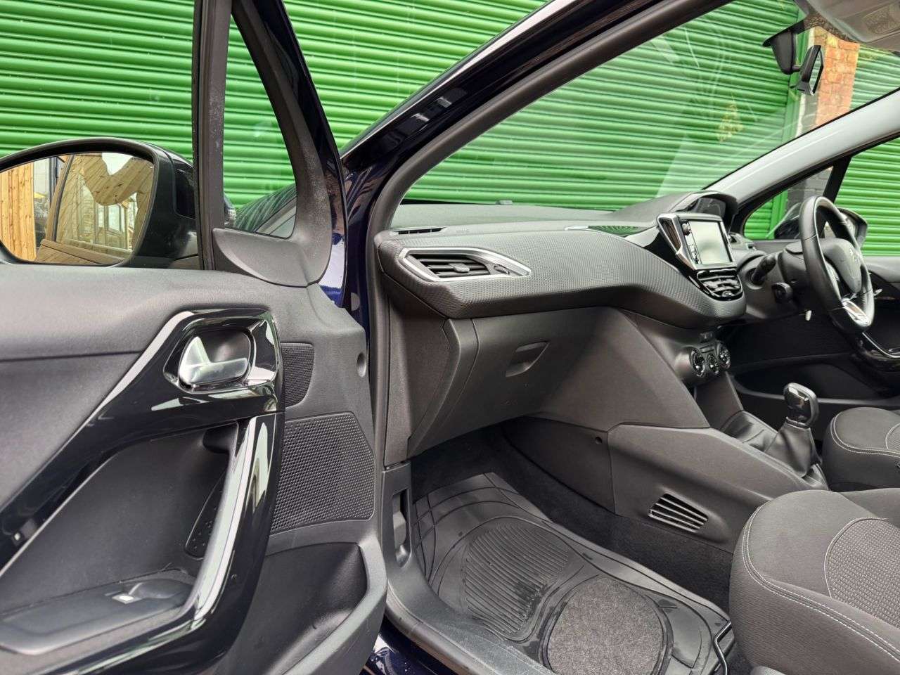 2018 PEUGEOT 208 2018 PEUGEOT 208