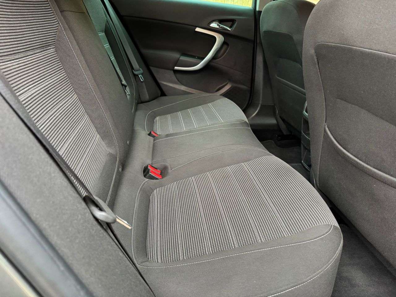 2016 VAUXHALL INSIGNIA 2016 VAUXHALL INSIGNIA