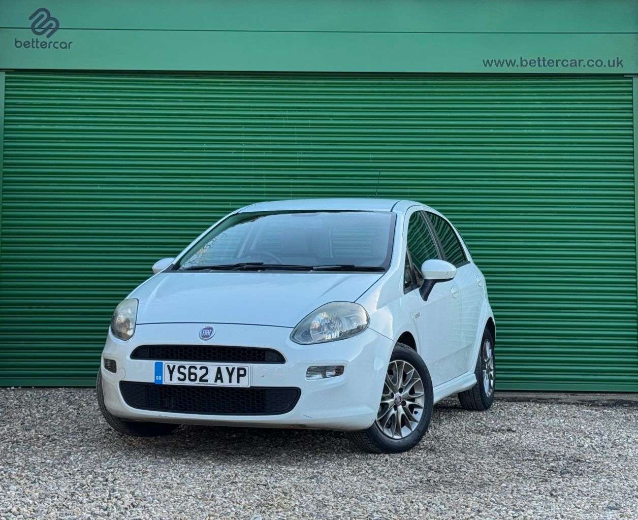 A 2012 FIAT PUNTO 1.4 GBT Hatchback 5dr Petrol Manual Euro 5 (s/s) (77 bhp) MULTI FUNCTION ST A 2012 FIAT PUNTO 1.4 GBT Hatchback 5dr Petrol Manual Euro 5 (s/s) (77 bhp) MULTI FUNCTION ST