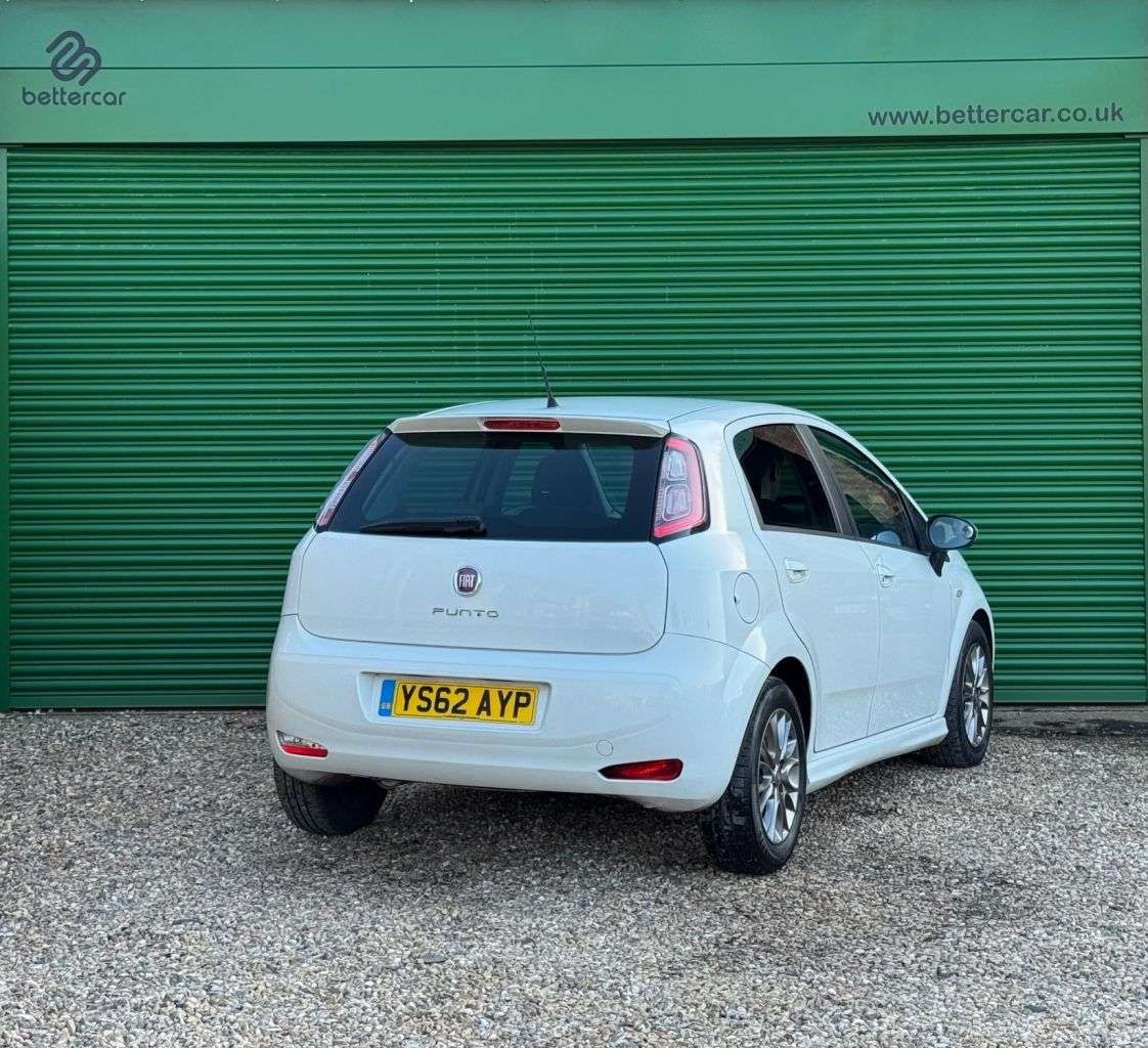 2012 FIAT PUNTO 2012 FIAT PUNTO