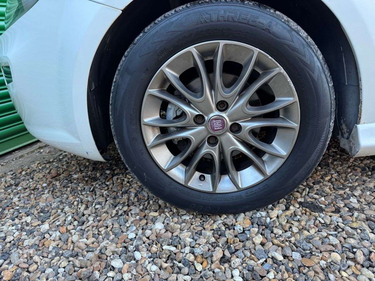 2012 FIAT PUNTO 2012 FIAT PUNTO