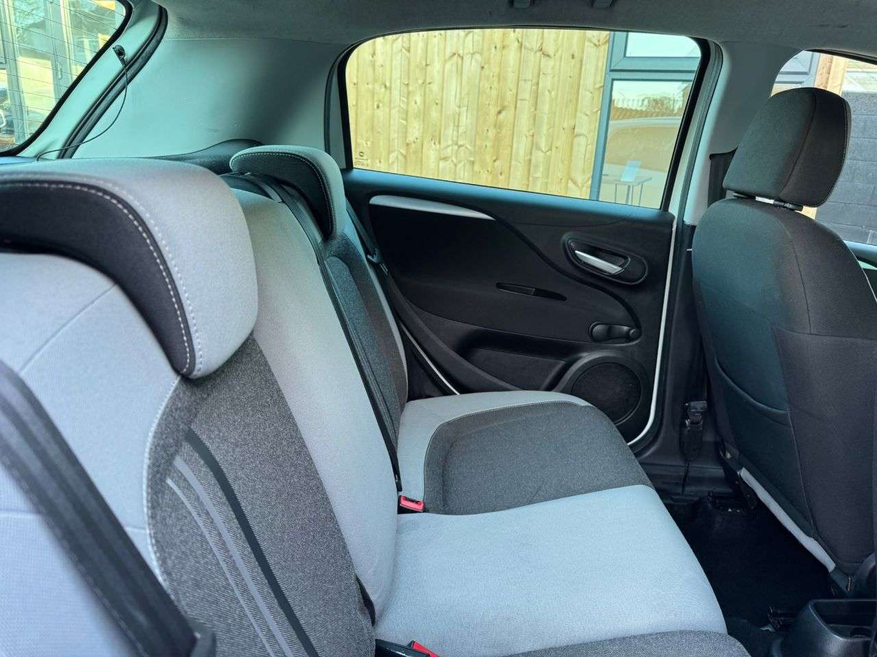 2012 FIAT PUNTO 2012 FIAT PUNTO