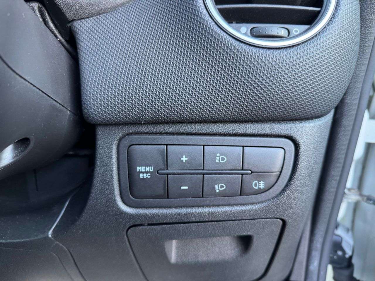 2012 FIAT PUNTO 2012 FIAT PUNTO