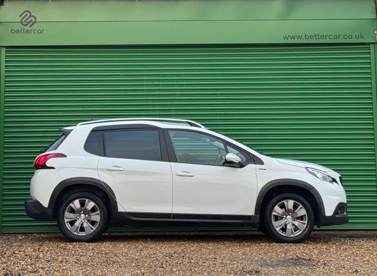 A 2019 PEUGEOT 2008 1.2 PureTech Signature SUV 5dr Petrol Manual Euro 6 (s/s) (82 ps) DAB+BLUET A 2019 PEUGEOT 2008 1.2 PureTech Signature SUV 5dr Petrol Manual Euro 6 (s/s) (82 ps) DAB+BLUET