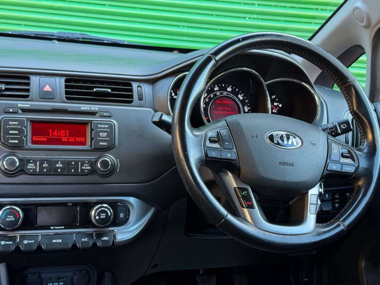 2014 KIA RIO 2014 KIA RIO