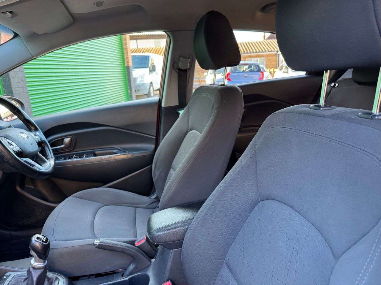 2014 KIA RIO 2014 KIA RIO