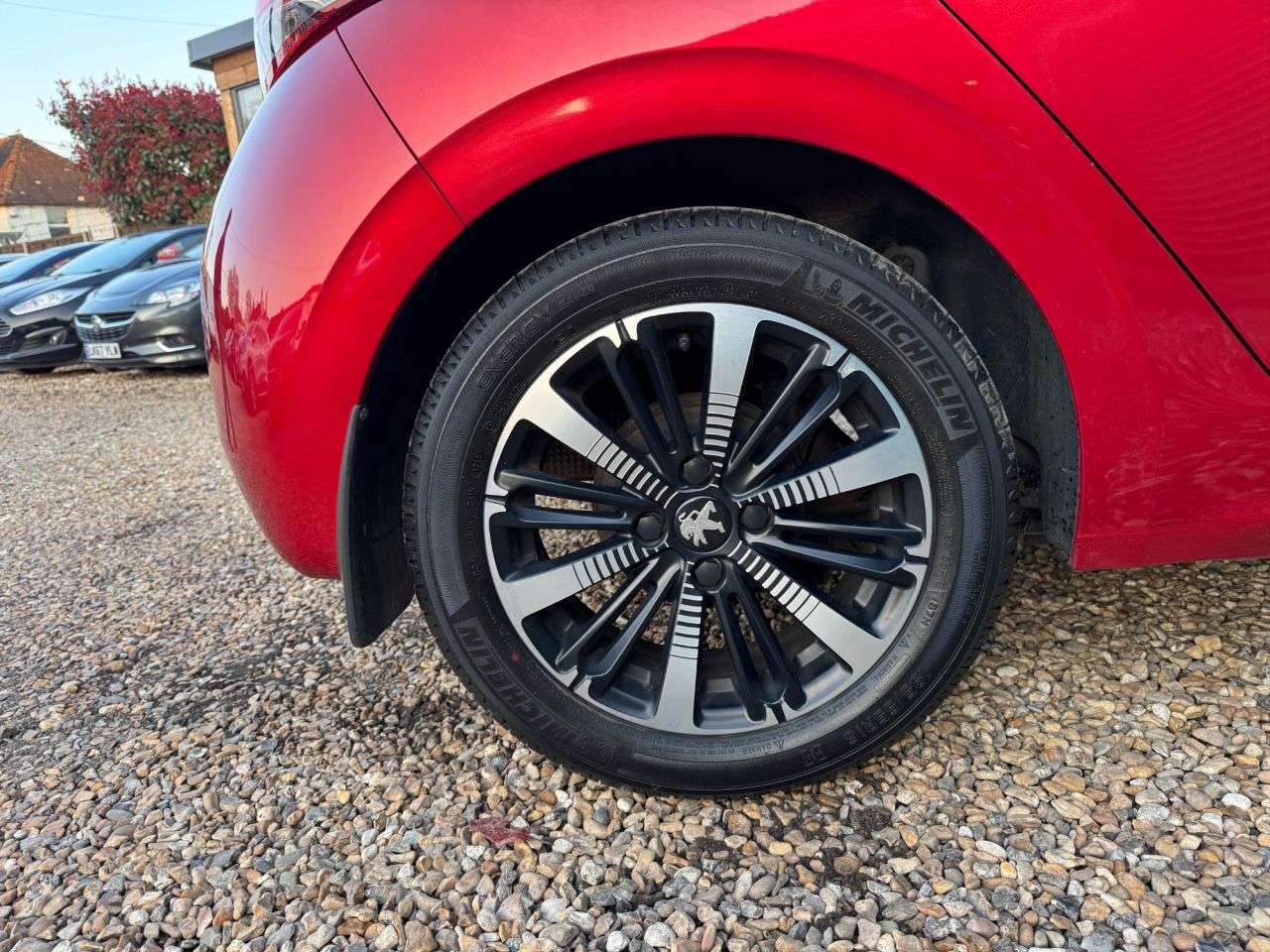 2018 PEUGEOT 208 2018 PEUGEOT 208