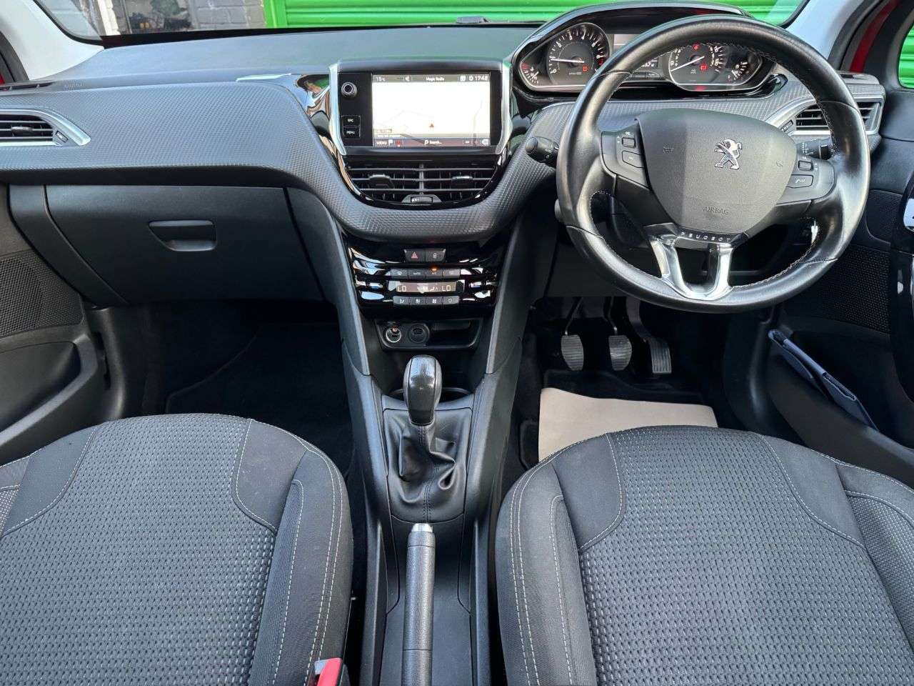 2018 PEUGEOT 208 2018 PEUGEOT 208