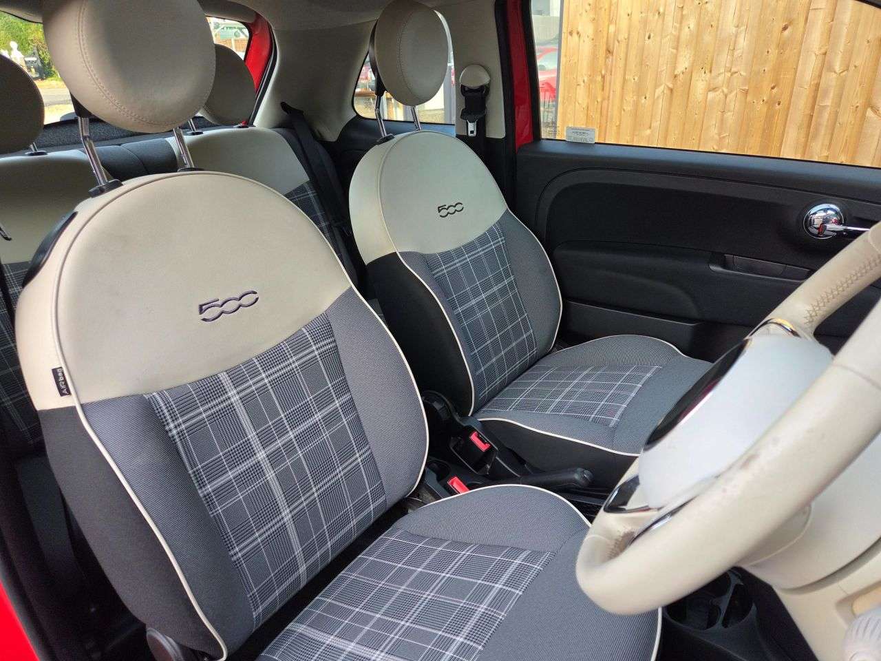 2018 FIAT 500 2018 FIAT 500