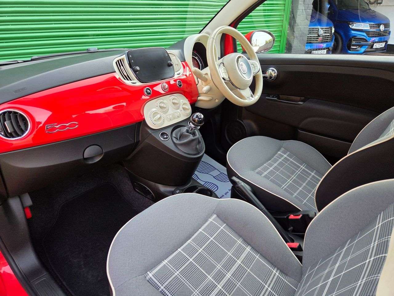 2018 FIAT 500 2018 FIAT 500