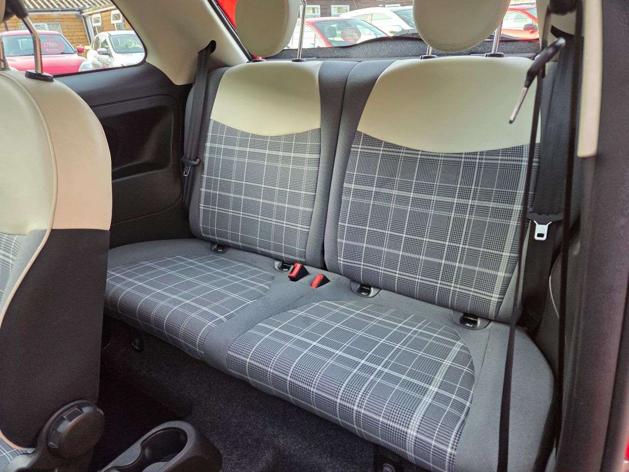 2018 FIAT 500 2018 FIAT 500