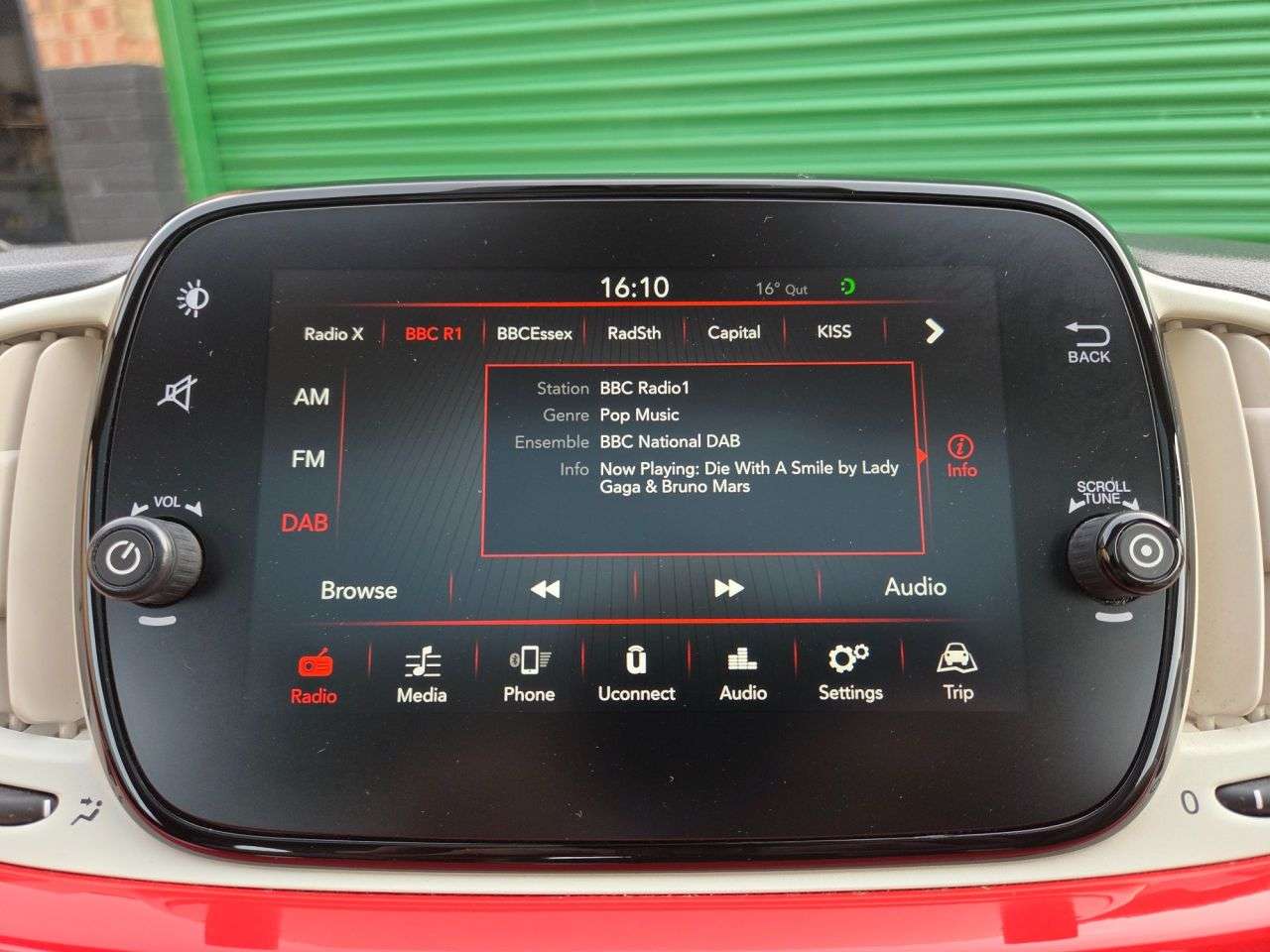 2018 FIAT 500 2018 FIAT 500