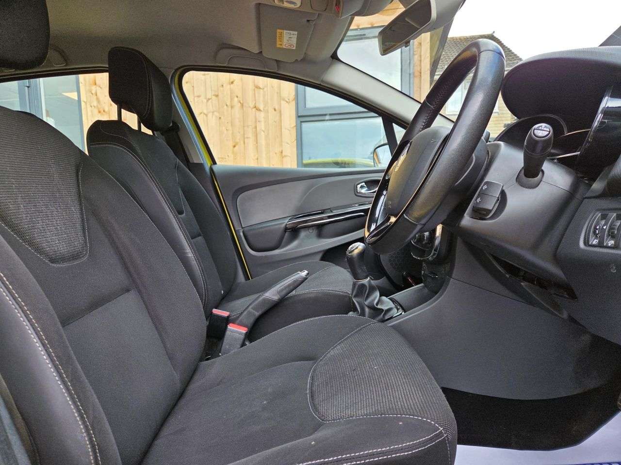 2013 RENAULT CLIO 2013 RENAULT CLIO