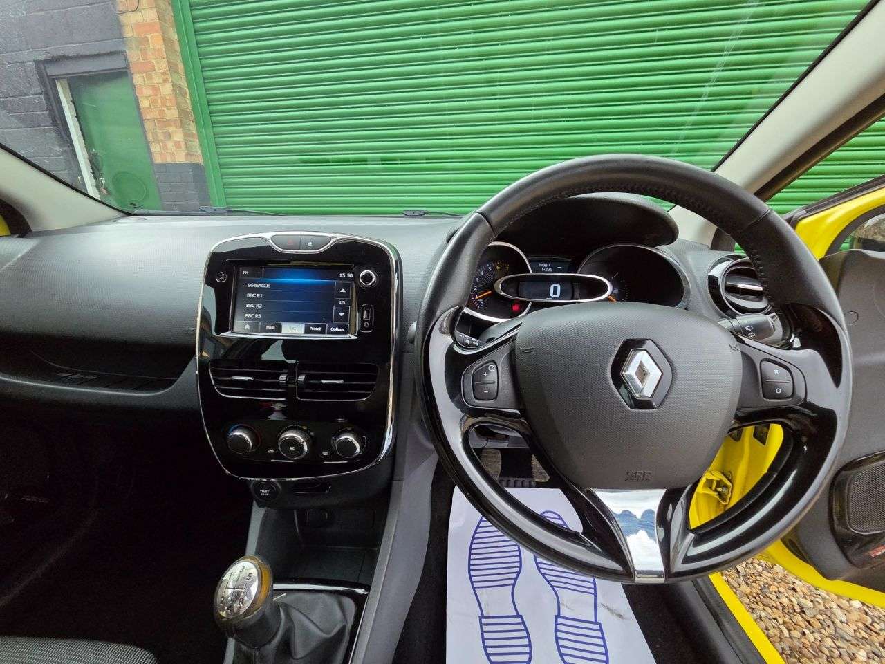 2013 RENAULT CLIO 2013 RENAULT CLIO