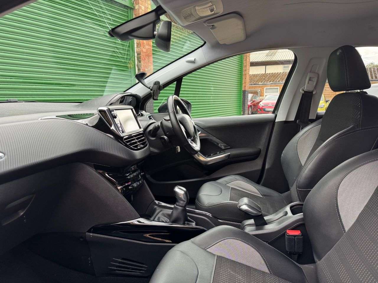 2016 PEUGEOT 2008 2016 PEUGEOT 2008