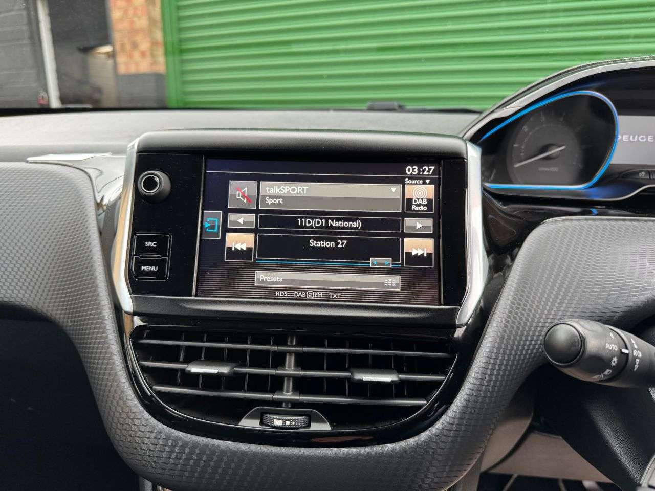 2016 PEUGEOT 2008 2016 PEUGEOT 2008