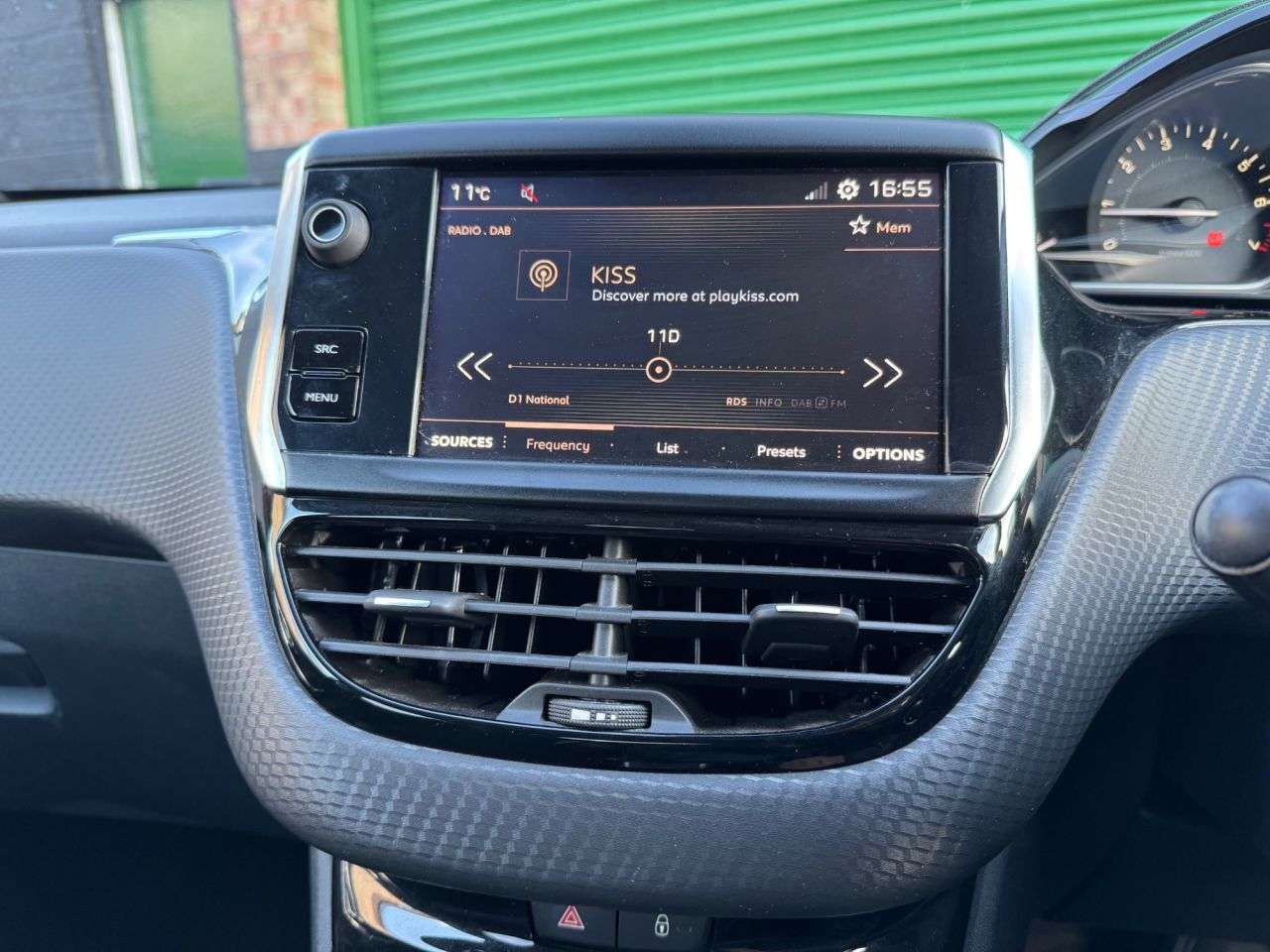 2017 PEUGEOT 2008 2017 PEUGEOT 2008