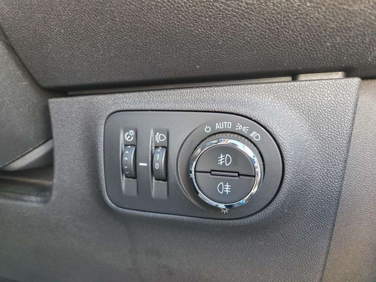 2016 VAUXHALL CORSA 2016 VAUXHALL CORSA