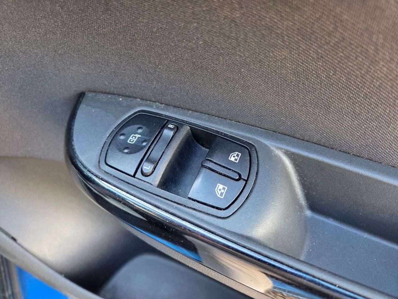 2016 VAUXHALL CORSA 2016 VAUXHALL CORSA