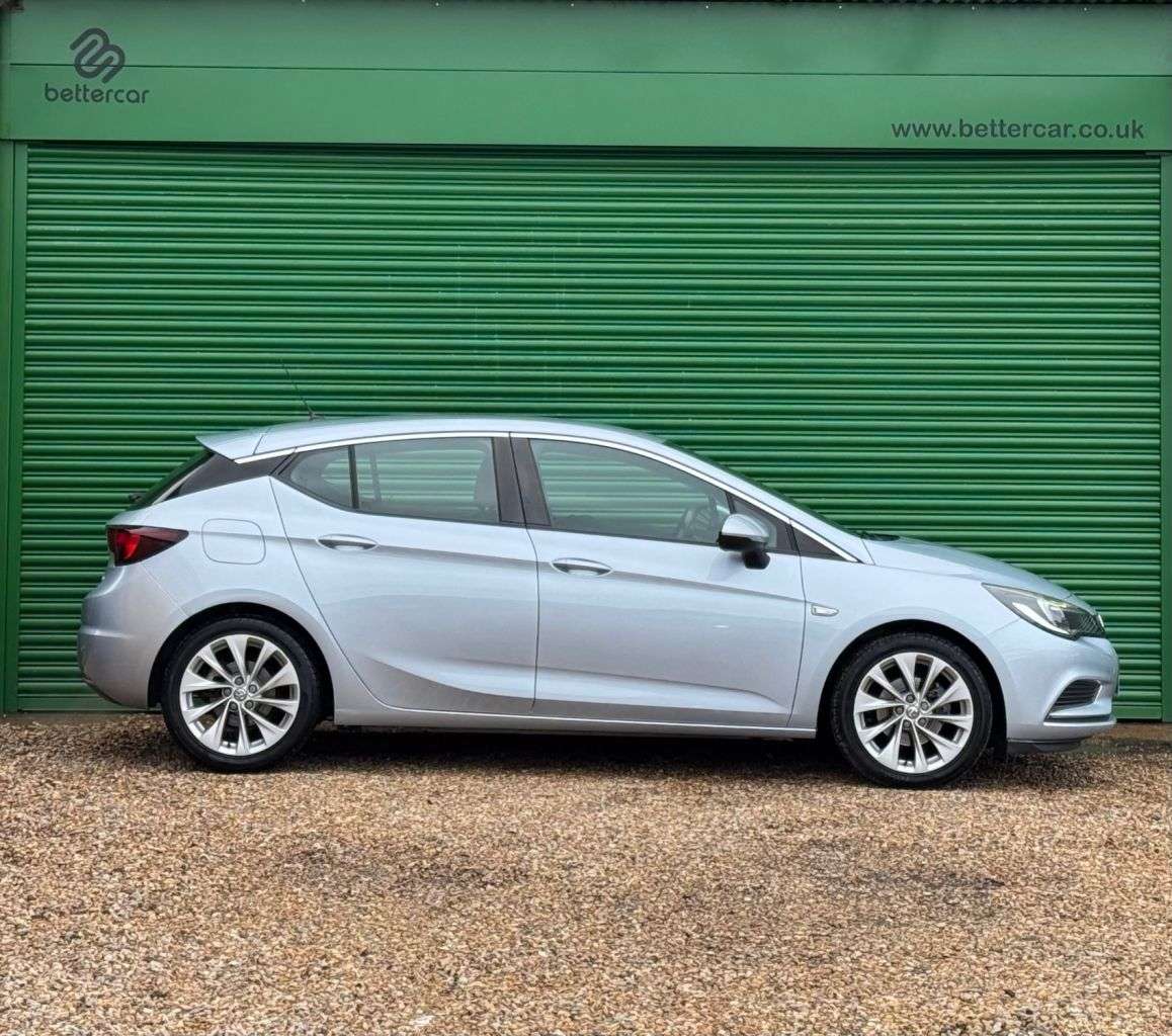 A 2016 VAUXHALL ASTRA 1.4i Turbo Energy Hatchback 5dr Petrol Manual Euro 6 (125 ps) ONE OWNER FRO A 2016 VAUXHALL ASTRA 1.4i Turbo Energy Hatchback 5dr Petrol Manual Euro 6 (125 ps) ONE OWNER FRO