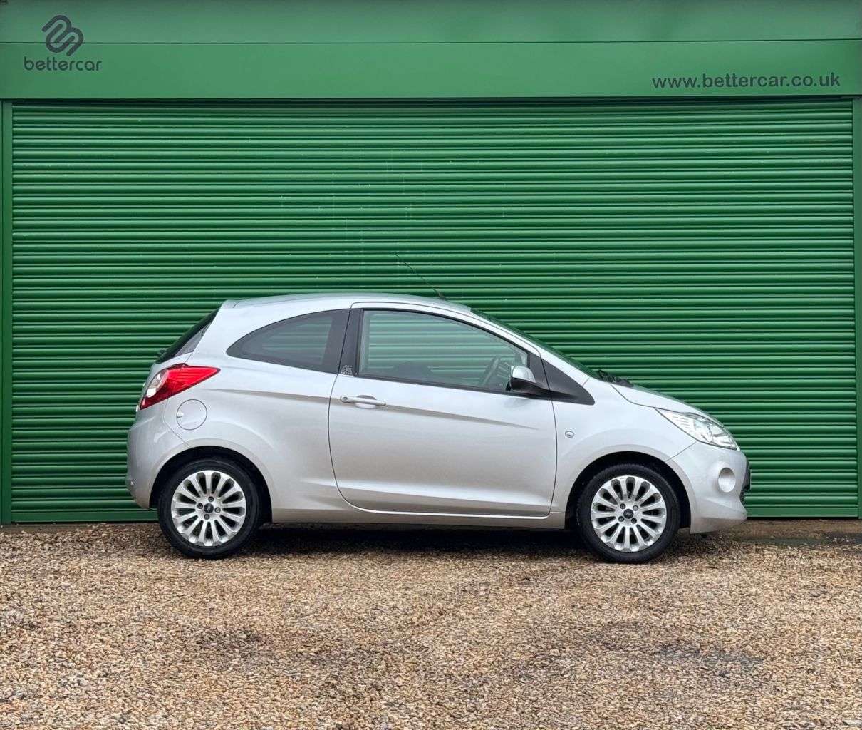 A 2014 FORD KA 1.2 Zetec Hatchback 3dr Petrol Manual Euro 6 (s/s) (69 ps) JUST SERVICED+LO A 2014 FORD KA 1.2 Zetec Hatchback 3dr Petrol Manual Euro 6 (s/s) (69 ps) JUST SERVICED+LO