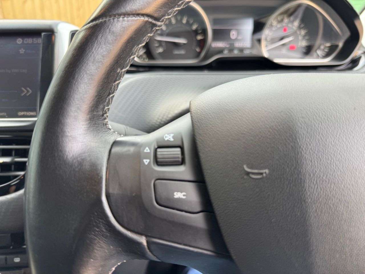 2017 PEUGEOT 2008 2017 PEUGEOT 2008