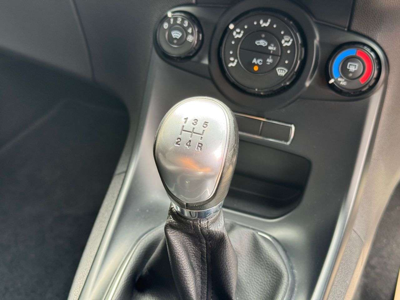 2017 FORD FIESTA 2017 FORD FIESTA