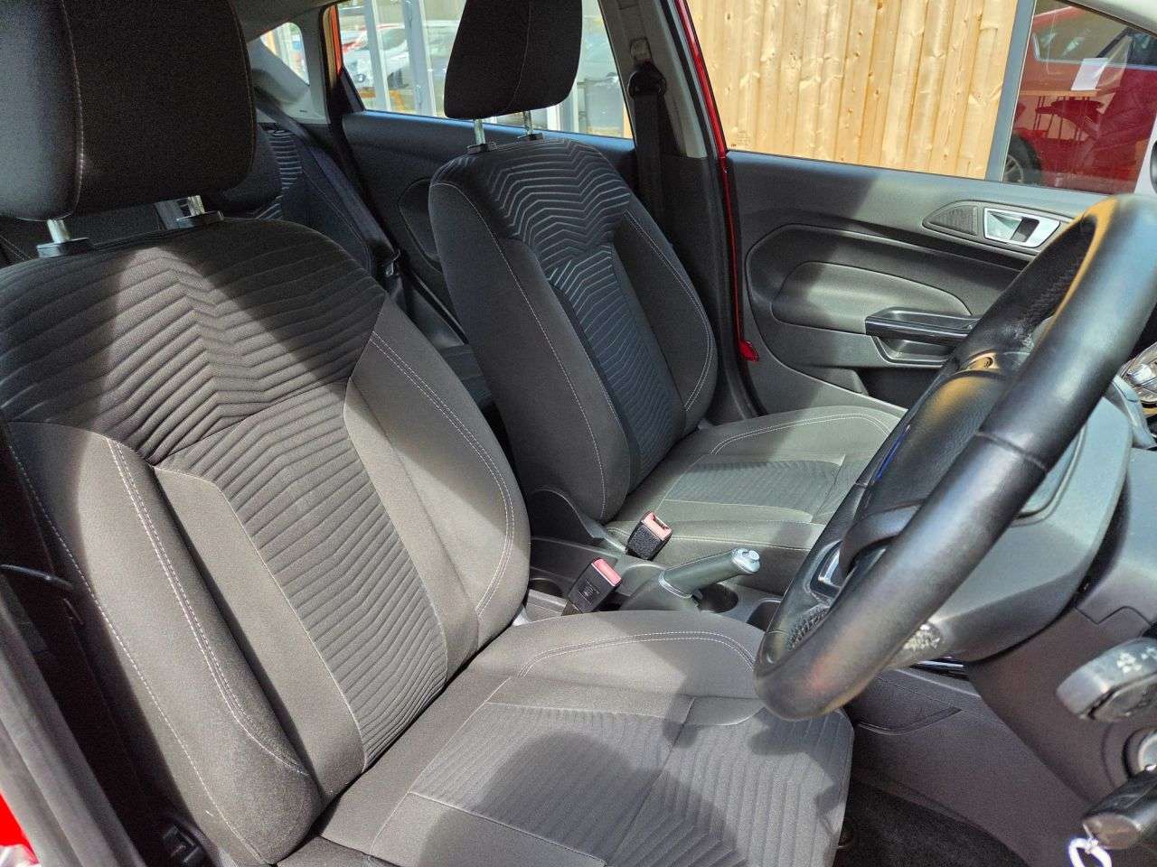 2015 FORD FIESTA 2015 FORD FIESTA