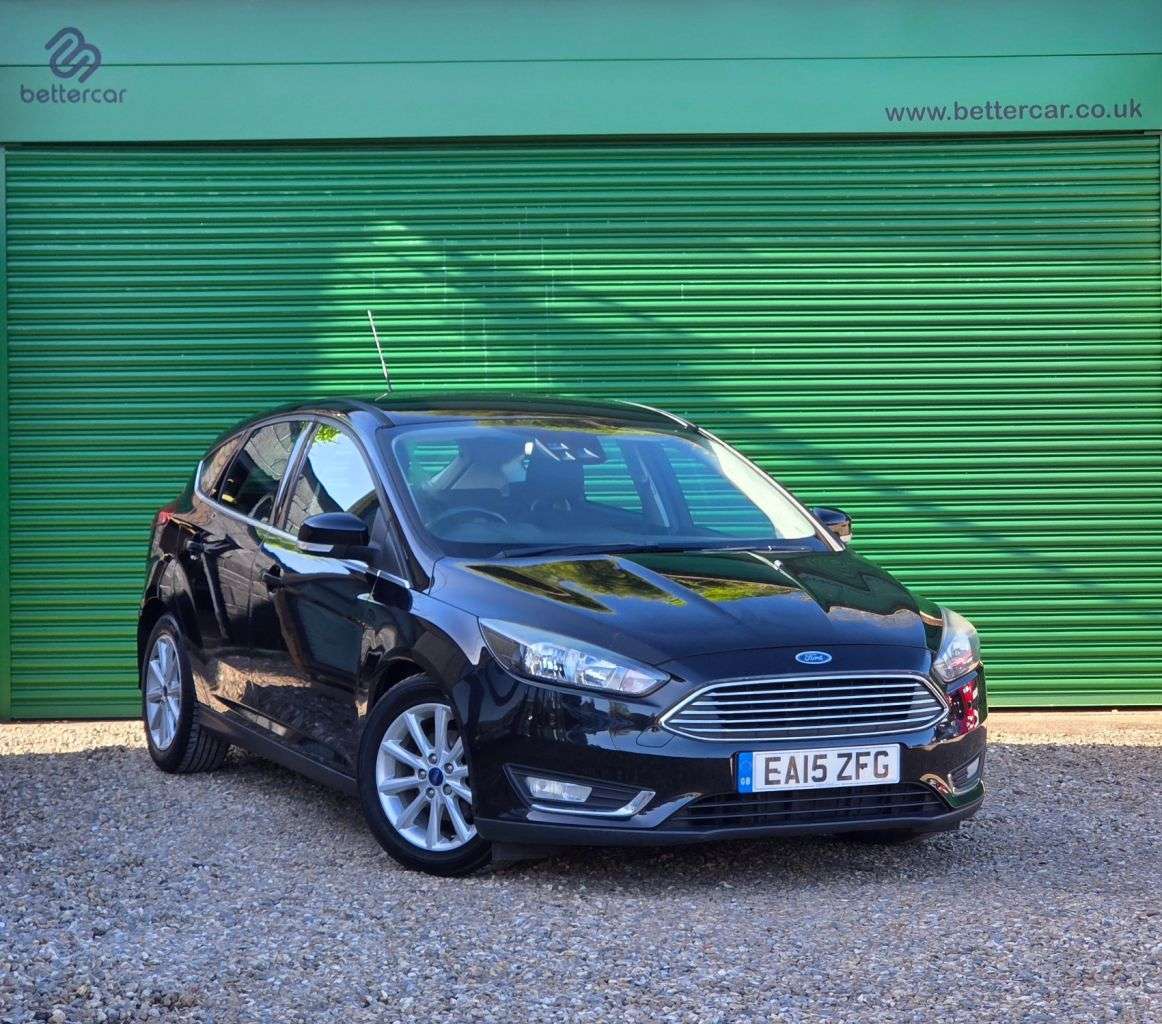 A 2015 FORD FOCUS 1.0T EcoBoost Titanium Hatchback 5dr Petrol Manual Euro 6 (s/s) (125 ps) LO A 2015 FORD FOCUS 1.0T EcoBoost Titanium Hatchback 5dr Petrol Manual Euro 6 (s/s) (125 ps) LO