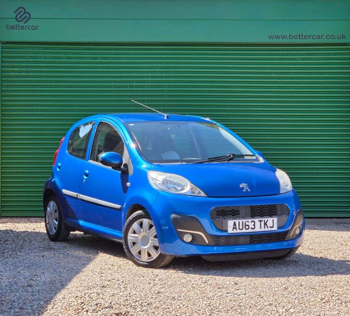 A 2013 PEUGEOT 107 1.0 12V Active Hatchback 5dr Petrol Manual Euro 5 (68 ps) JUST SERVICED+LON A 2013 PEUGEOT 107 1.0 12V Active Hatchback 5dr Petrol Manual Euro 5 (68 ps) JUST SERVICED+LON