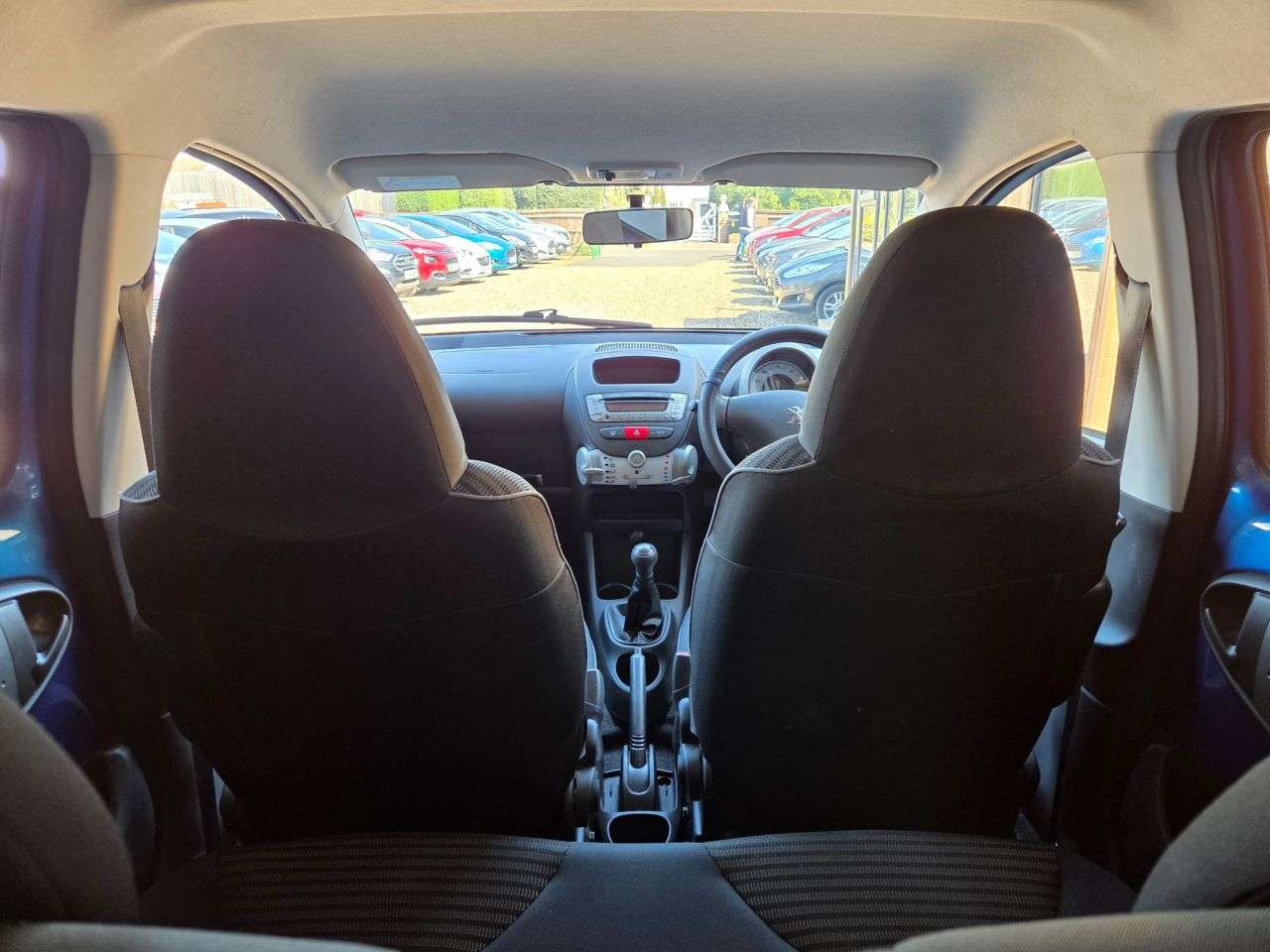 2013 PEUGEOT 107 2013 PEUGEOT 107