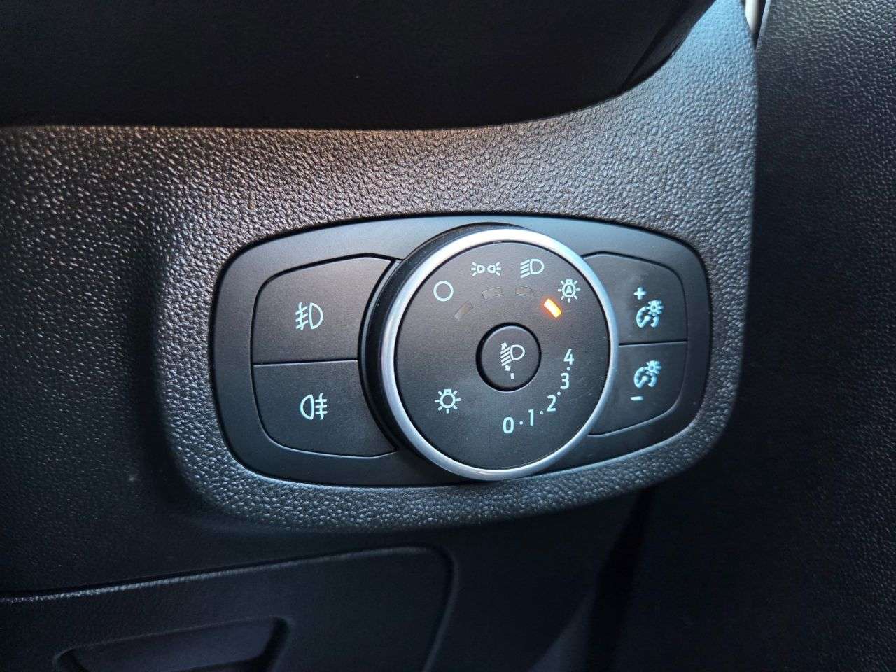 2017 FORD FIESTA 2017 FORD FIESTA