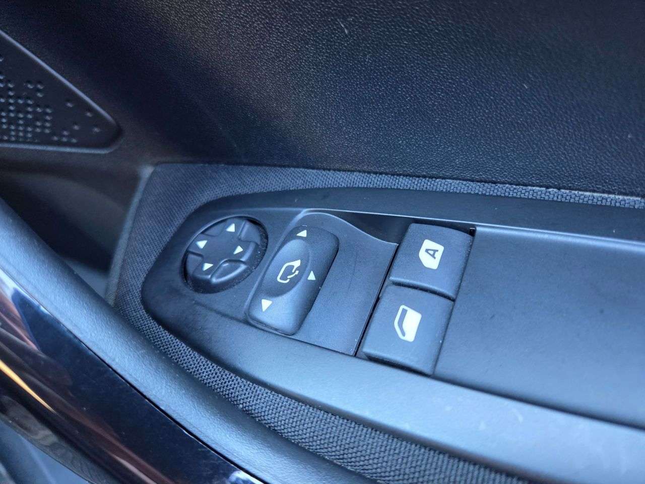 2018 PEUGEOT 208 2018 PEUGEOT 208