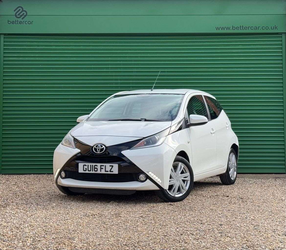 A 2016 TOYOTA AYGO 1.0 VVT-i x-pression Hatchback 5dr Petrol Manual Euro 6 (68 ps) Reversing C A 2016 TOYOTA AYGO 1.0 VVT-i x-pression Hatchback 5dr Petrol Manual Euro 6 (68 ps) Reversing C