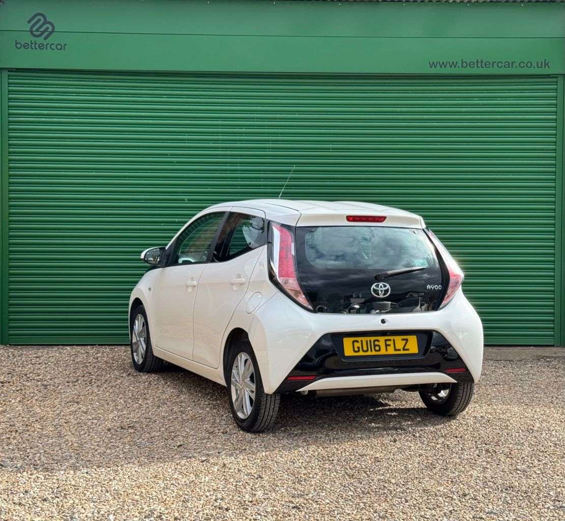 2016 TOYOTA AYGO 2016 TOYOTA AYGO