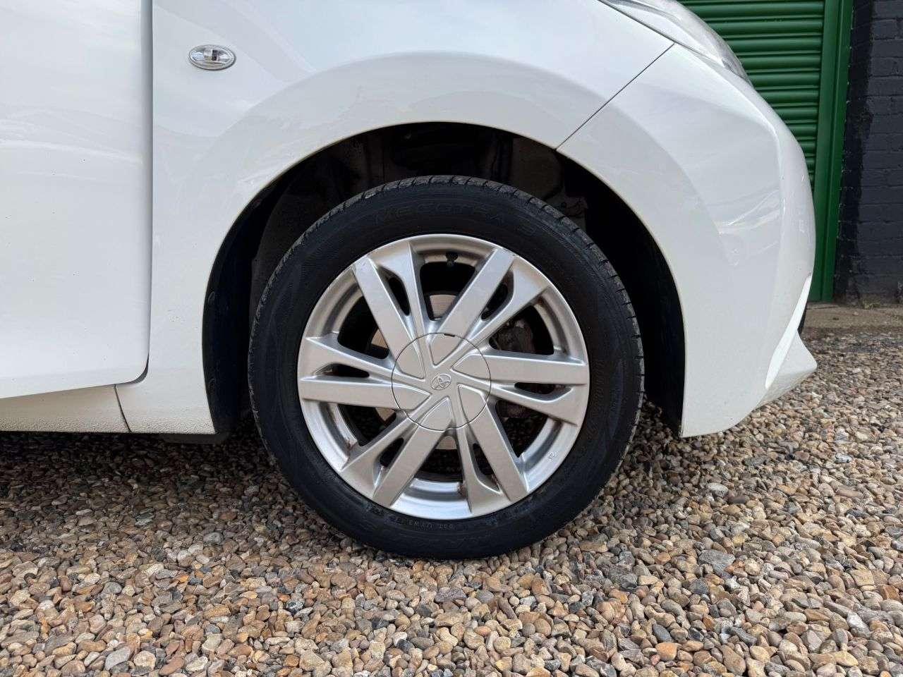 2016 TOYOTA AYGO 2016 TOYOTA AYGO