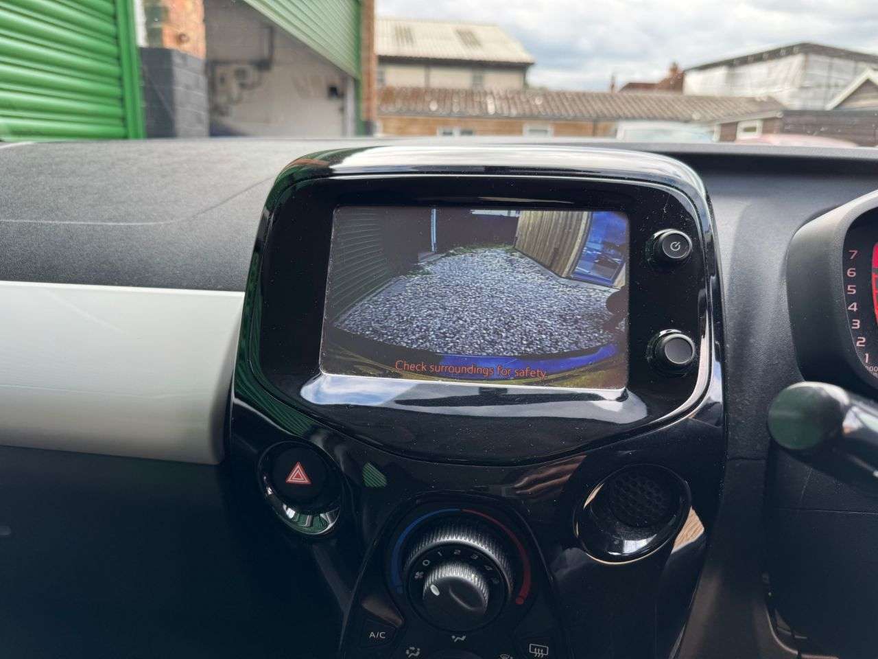 2016 TOYOTA AYGO 2016 TOYOTA AYGO