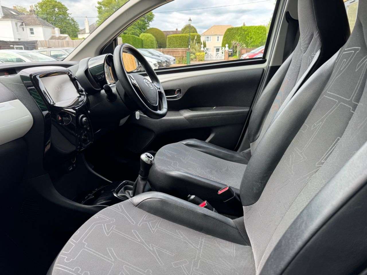 2016 TOYOTA AYGO 2016 TOYOTA AYGO