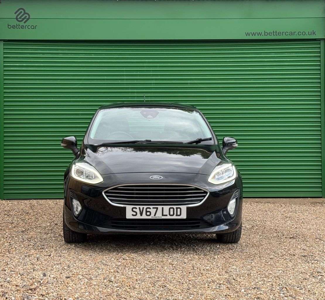 A 2017 FORD FIESTA 1.1 Ti-VCT Zetec Hatchback 5dr Petrol Manual Euro 6 (s/s) (85 ps) GOOD SERV A 2017 FORD FIESTA 1.1 Ti-VCT Zetec Hatchback 5dr Petrol Manual Euro 6 (s/s) (85 ps) GOOD SERV