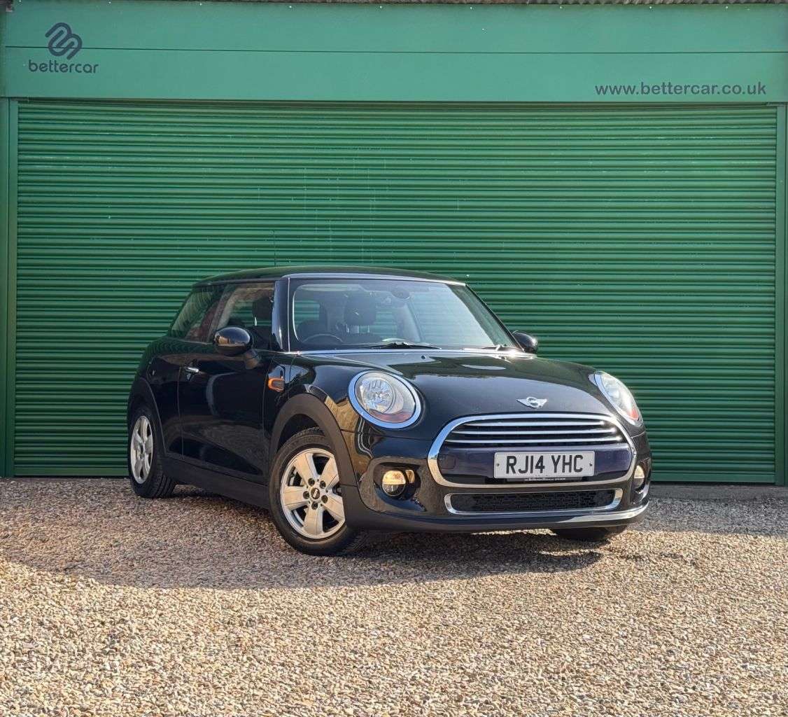 A 2014 MINI HATCH 1.5 Cooper Hatchback 3dr Petrol Manual Euro 6 (s/s) (136 ps) Low Mileage an A 2014 MINI HATCH 1.5 Cooper Hatchback 3dr Petrol Manual Euro 6 (s/s) (136 ps) Low Mileage an